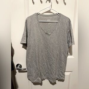 Heather Gray t-shirt v neck